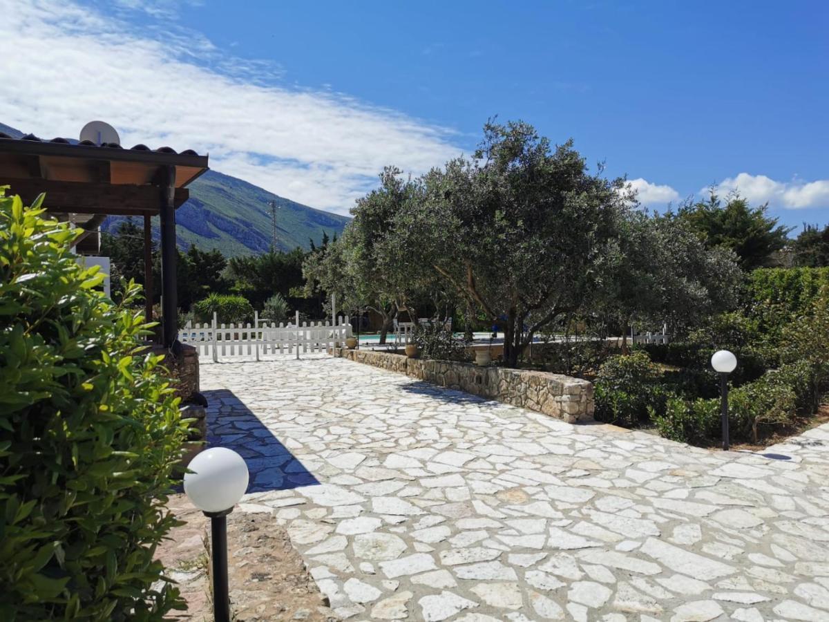 Villa Hibiscus Castellammare del Golfo Kültér fotó