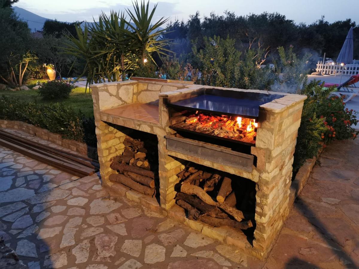 Villa Hibiscus Castellammare del Golfo Kültér fotó