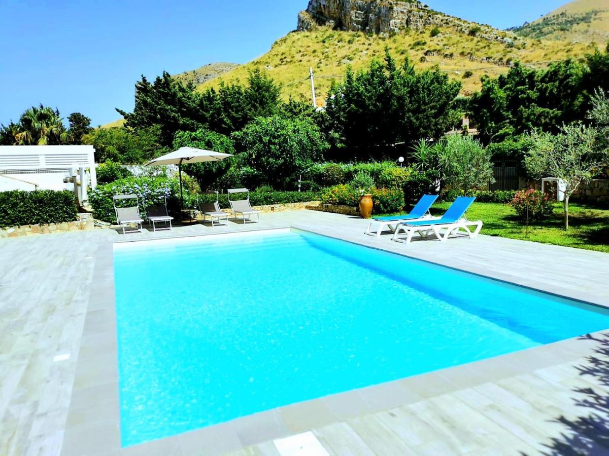 Villa Hibiscus Castellammare del Golfo Kültér fotó